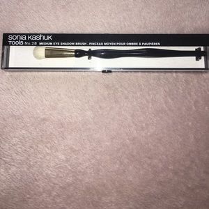 NEW SONIA KASHUK Eye shadow brush